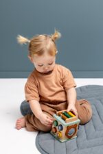 Jucărie din lemn - Cub de activități, dimensiune mică, TRIXIE - imagine 5