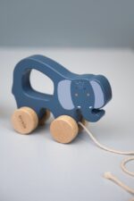 Jucărie din lemn cu roți și șnur pentru tras -Mrs. Elephant, TRIXIE - imagine 2