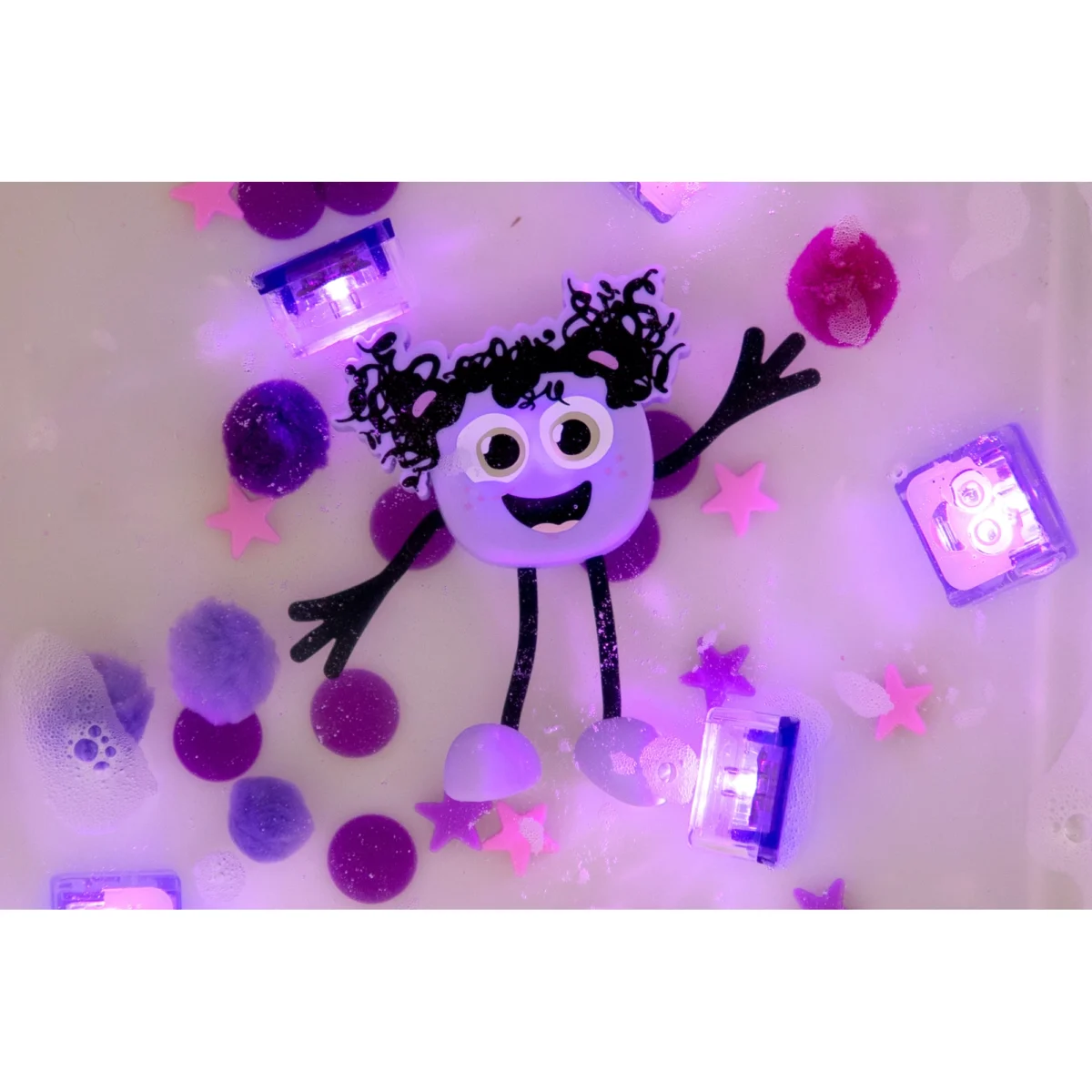 Lumi: set cu figurină și 2 cuburi luminoase pentru joacă senzorială în apă, GLO PALS - imagine 4